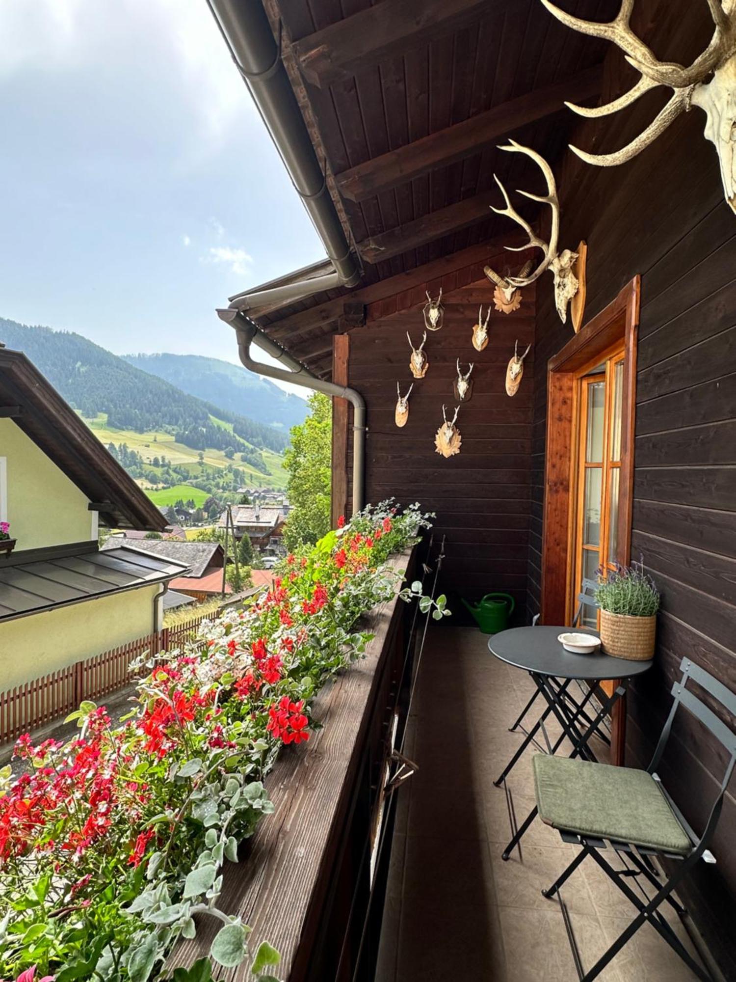 Апартаменты Haus Wagner Бад Кляйнкирххайм Экстерьер фото